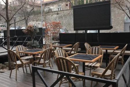 Nobel Gallery Hotel
