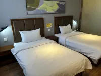 Jiatai Chain Hot Spring Hotel (Anshan Railway Station Branch) Hotels near Anshan Railway Station
