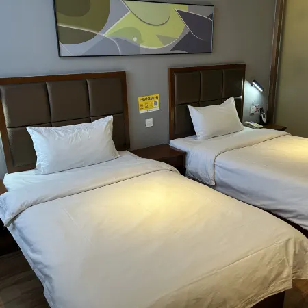 Jiatai Chain Hot Spring Hotel (Anshan Railway Station Branch)