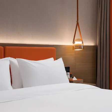 Huating Yunqi Hotel Отели в г. Пингуо