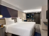 TRIBE Living Bangkok Sukhumvit 39 by AccorHotels Отели рядом с достопримечательностью «Тхонг Лор»
