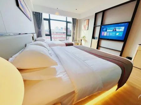 Jingman Boutique Hotel (Minzu Street Branch) Отели рядом с достопримечательностью «Mifengyan Viewing Point»