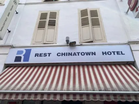 Rest Chinatown Hotel