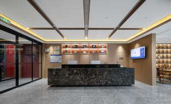 QIANNA HOTEL GLORIOUS(Weihui Branch)