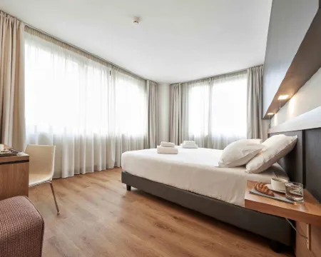 Hotel Leonardo da Vinci Hoteles en Florencia