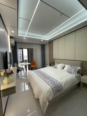 Wanwei Jintan Jingqian Business Hotel Hotels near Lanyang Biological Ocean World