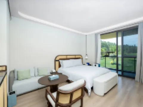 Muxin Valley Hotels in Mile