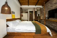 Qujing Qichi Homestay