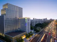Holiday Inn Express SHANGHAI CHANGFENG PARK by IHG Hotels near Putuo
