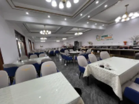 Sijihua Banquet Hotel Hotels in Sonid Right Banner