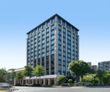 鉑晶 | Platinum Crystal 鉑林江景酒店（汕頭高鐵站店）