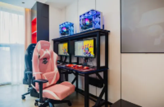 粵塔H電競酒店（南京南站勝太路地鐵站店）