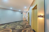 Yujian Shiguang Hotel (Jingdezhen Zhejiang Road Taoyangli Scenic Area) - Bãi đậu xe