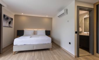 THREE POINTS HOTEL