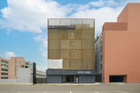 Hotel Yaja Siheung Jeongwang Отели в г. Сихын