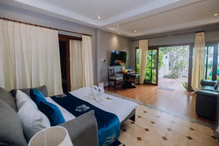 Monaburi Boutique Resort