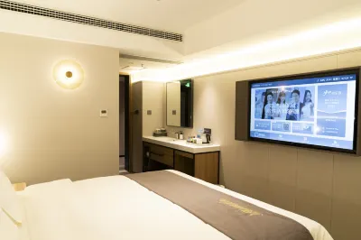 Luyin Hotel
