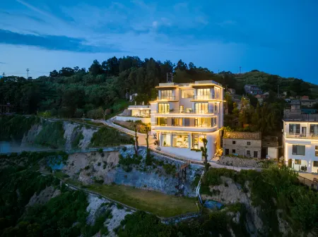 Lingya Homestay (Siqi Liedao Branch) Отели рядом с достопримечательностью «Xiawei Island»