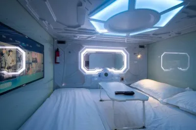 My Space Capsule Hotel Các khách sạn ở 