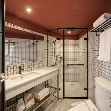 RedDot Hotel Отели рядом с достопримечательностью «Аллея каллиграфии»