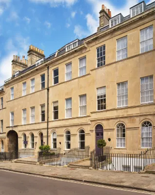 Henrietta House, A Member of Radisson Individuals Hotels near Alexandra Park