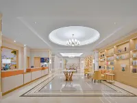 Vienna Hotel (Xiangcheng Yingbin Avenue Wanda Plaza) Hotels in Xiangcheng