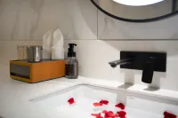 Sky Cloud Smart Cinema Hotel (Chongqing Wanda Plaza Branch) - románticos