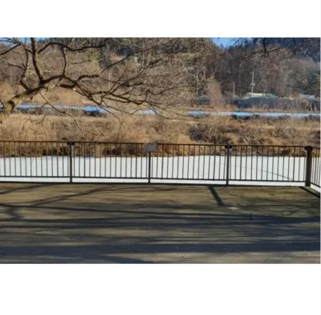 Hoengseong Pine Field Sports Park Auto Camping Site Отели в г. Хвенсон