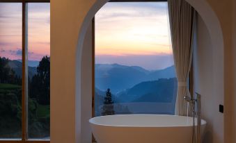 BE IN | Sharge Terrace View Resort