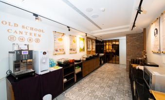 Central Land Hotel