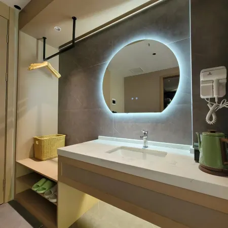 Hunan Mihua is waiting for you to come to the hotel