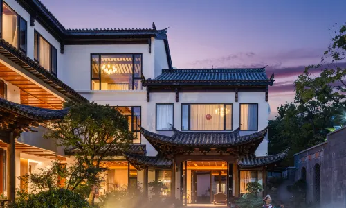 Floral Hotel·Heting Afrog Menaxi Culture Hotel(Lijiang Ancient City Branch)