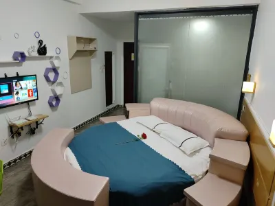 Nanjian New Century Hotel Отели рядом с достопримечательностью «Южный Тулунг»