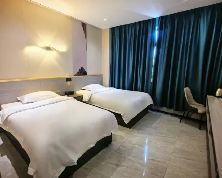 Jungang Hotel Hotels in Xinhe