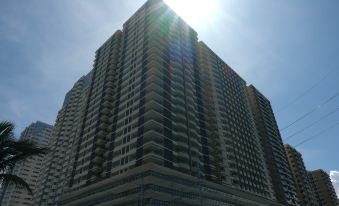 Golden Seagulls Hotel (Free Airport Shuttle Service)