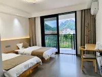 Chunshanju Homestay - Kitchens