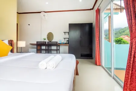 Kamala Beach Residence