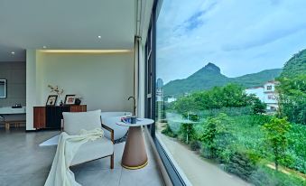 Yangshuo Liangqi Mountain Stay Hotel