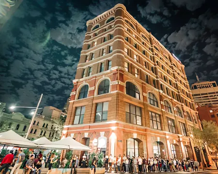 Wake up! Sydney Central Hotels in Sydney