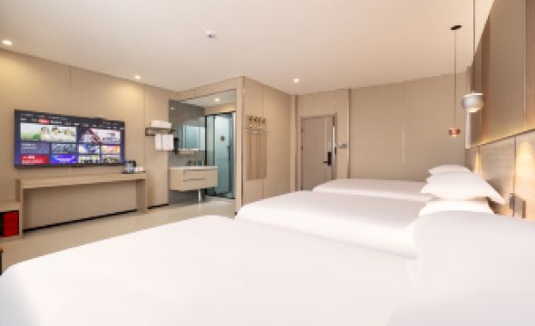 Lai Xinyuan Light Luxury Hotel (Taizhou Jiaojiang Pier 7 Store)