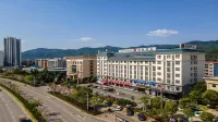 Borrman Hotel (Baise high-speed railway station Passenger Transport Center) Hoteles en Baise