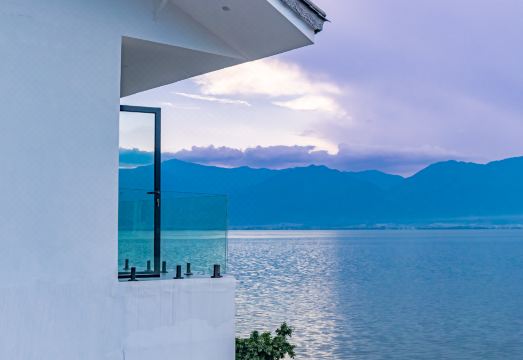 大理溪岸·仟栖海景客栈（双廊洱海店）外景图