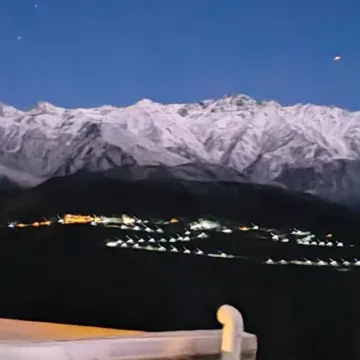 Deqin Moshang Huakai Boutique B&B