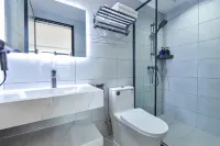 โรงแรมลี่จือ (สาขา มิกซ์ซี พื้นที่สถานีรถไฟ กุ้ยหยาง) - ที่มีที่จอดรถ