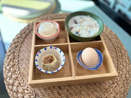 K-Hotels Отели в г. Учуань