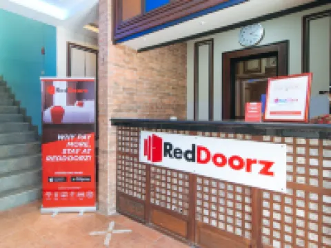 RedDoorz @ Isabelita Hotel Tuguegarao City Hotels in Tuguegarao