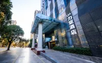 LIA Liya. Sky Hotel Shenzhen Bao'an International Airport Bihai Bay Subway Station Store Hotel in zona Xixiang Sports Center
