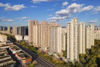 Kunming Holiday Inn Hotel (Guangfu Road Dashanghui Store) Hotels in O-Park