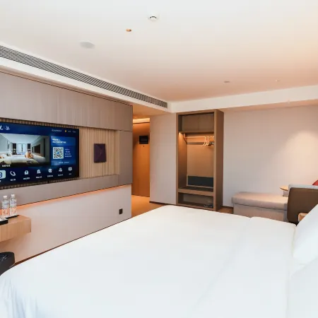 Lavande Hotel (Chaoyang Jianping County Government)