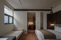 COMBIN HOTEL（Chongqing Erling Second Factory Cultural and Creative Park Store） - Infinity Pools